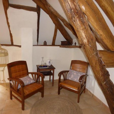 Bed and Breakfast Britavit Saint-Avit-Sénieur Zewnętrze zdjęcie