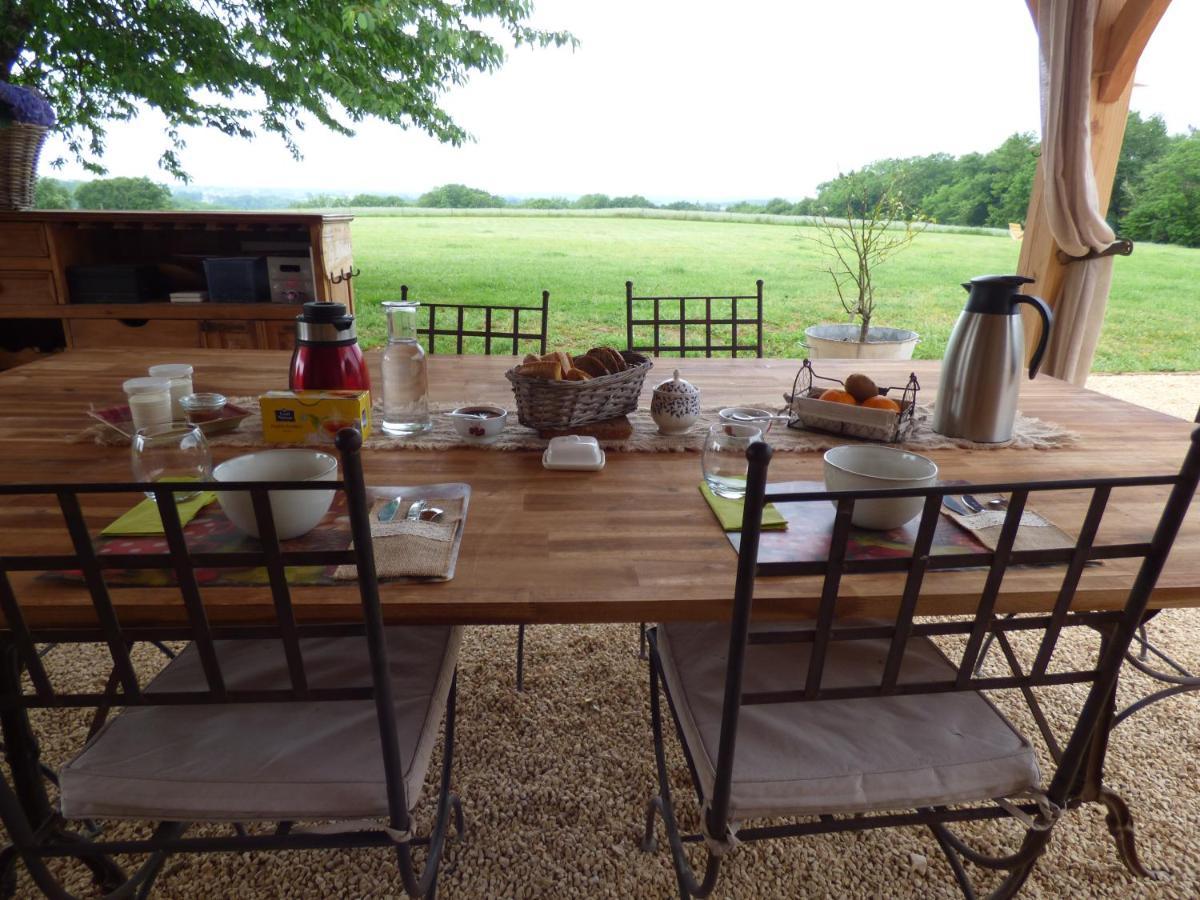 Bed and Breakfast Britavit Saint-Avit-Sénieur Zewnętrze zdjęcie